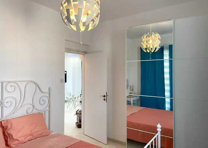 Beautiful 2bedroom With The Pool * Πάφος