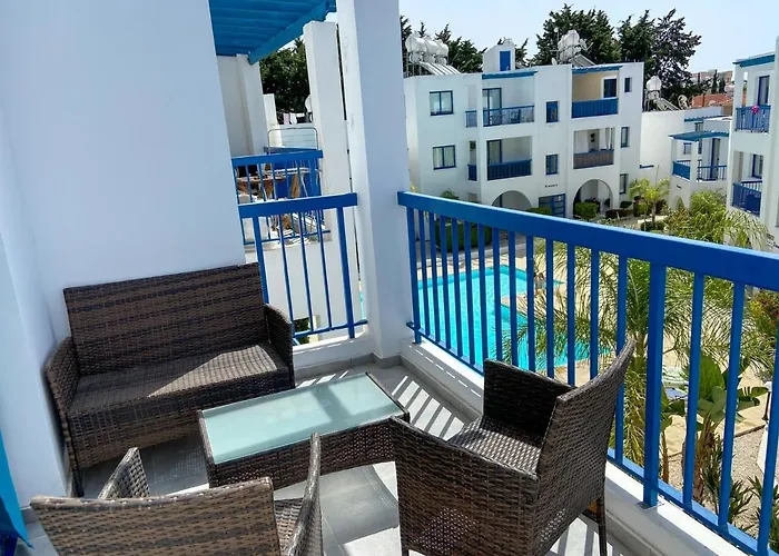 Beautiful 2bedroom With The Pool Διαμέρισμα *
