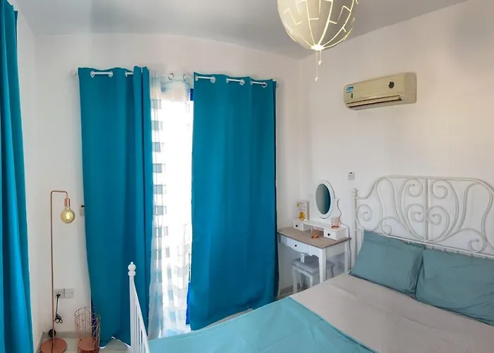 Beautiful 2bedroom With The Pool Διαμέρισμα Πάφος