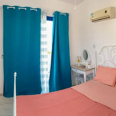 Beautiful 2bedroom With The Pool