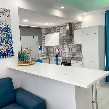 Beautiful 2bedroom With The Pool 파포스