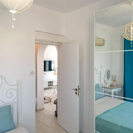 아파트 Beautiful 2bedroom With The Pool 파포스