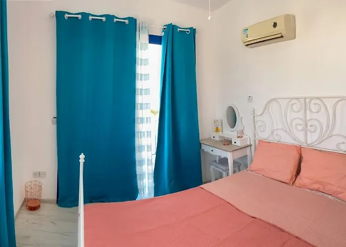 Beautiful 2bedroom With The Pool